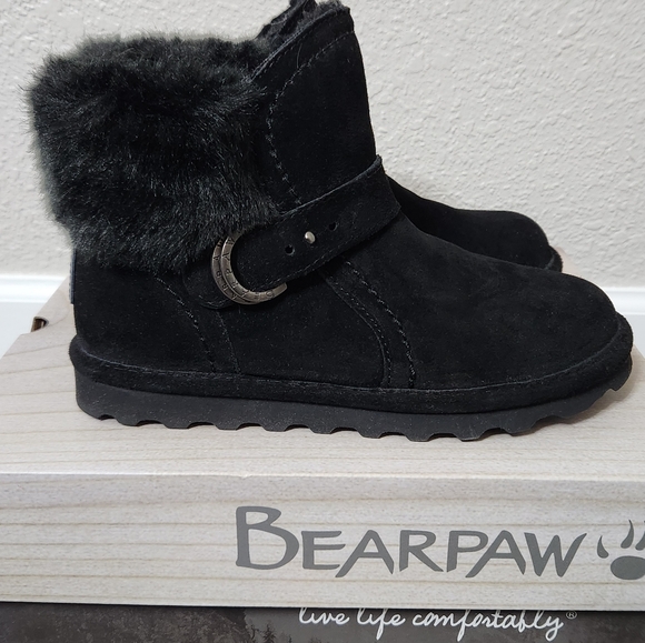 Bearpaw Ankle Boots - Picture 3 of 6